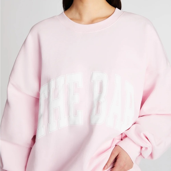 The Bar Varsity Sweatshirt Blush - Picture 2 of 11